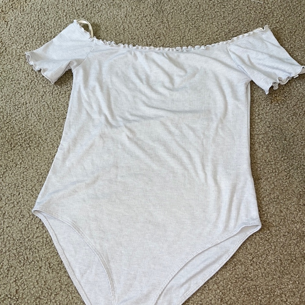FOREVER 21 BODYSUIT